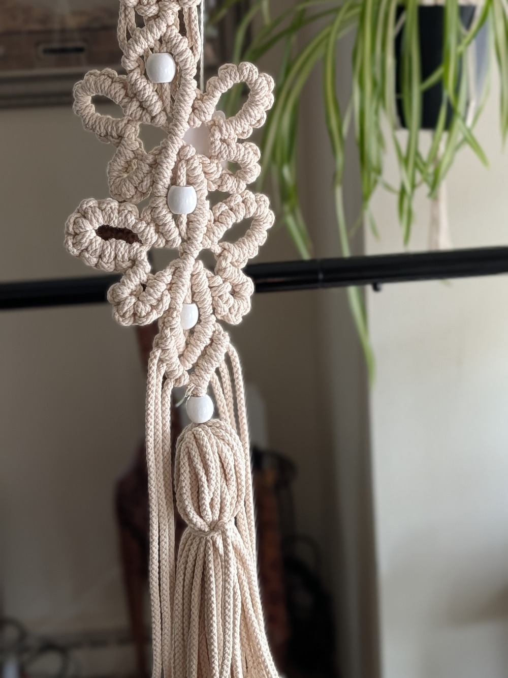 Handmade Macramé Plant Hanger with Wooden Beads - Cream